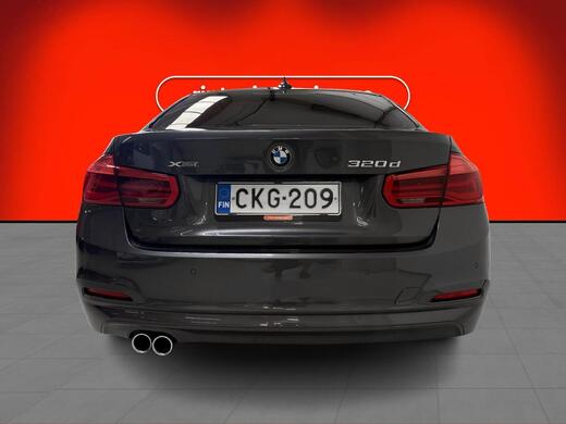 BMW 320 vaihtoauto