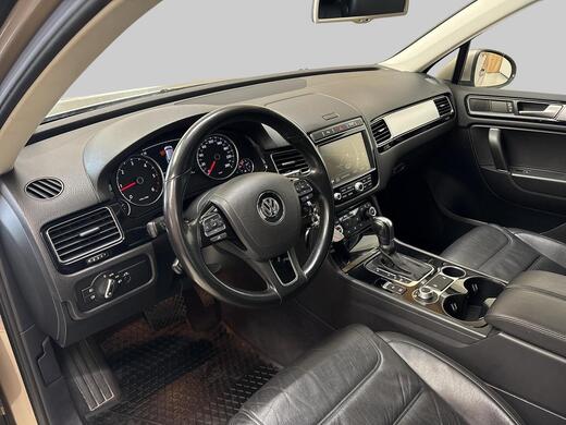 Volkswagen Touareg vaihtoauto