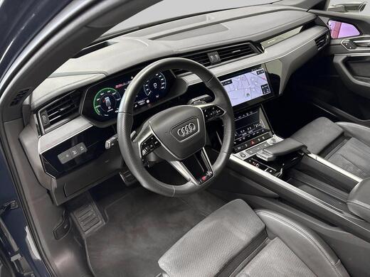 Audi Q8 e-tron vaihtoauto