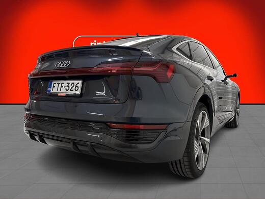 Audi Q8 e-tron vaihtoauto