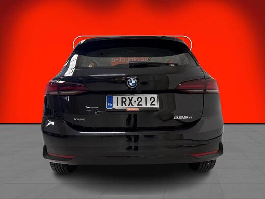 BMW 225 vaihtoauto