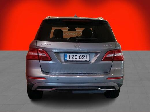 Mercedes-Benz ML vaihtoauto
