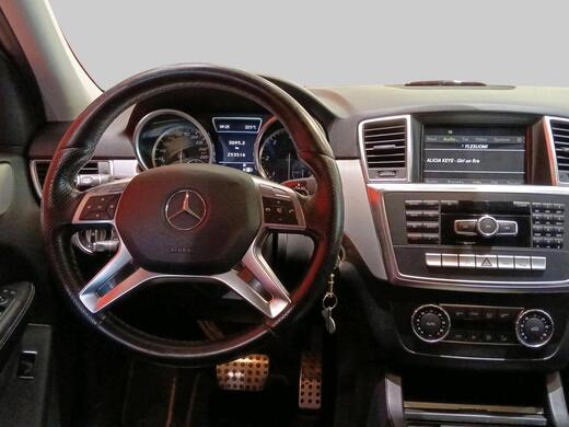 Mercedes-Benz ML vaihtoauto