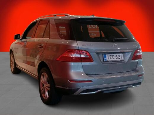 Mercedes-Benz ML vaihtoauto