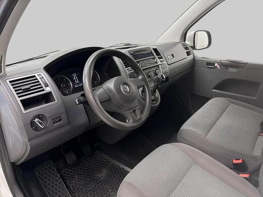 Volkswagen Caravelle vaihtoauto