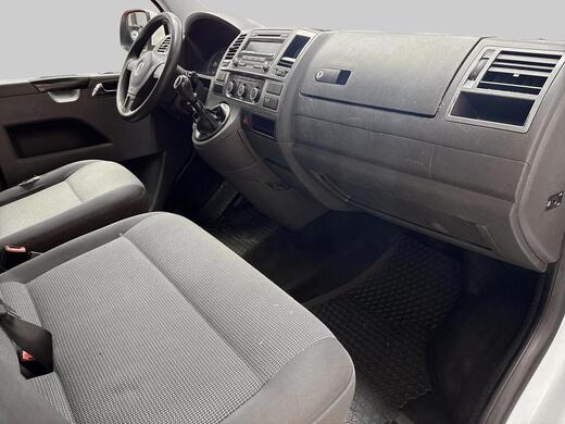 Volkswagen Caravelle vaihtoauto