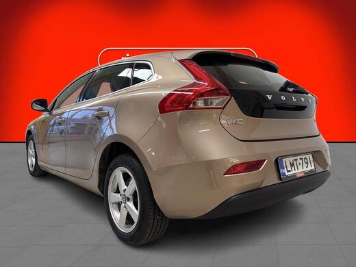 Volvo V40 vaihtoauto