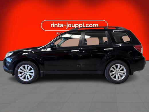 Subaru Forester vaihtoauto