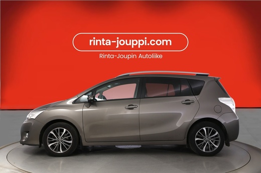 Toyota Verso vaihtoauto