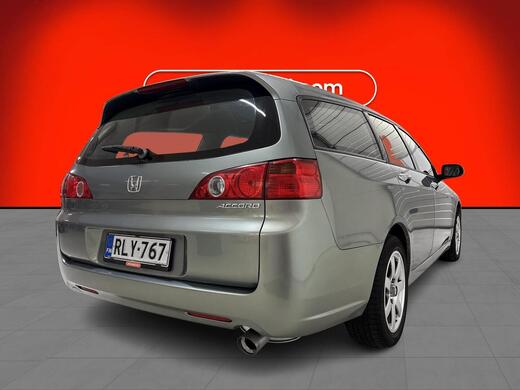 Honda Accord vaihtoauto
