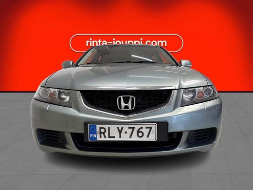 Honda Accord vaihtoauto
