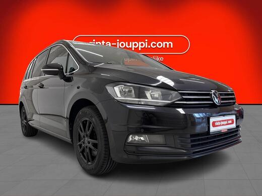 Volkswagen Touran vaihtoauto