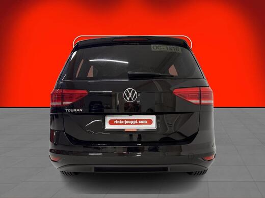 Volkswagen Touran vaihtoauto