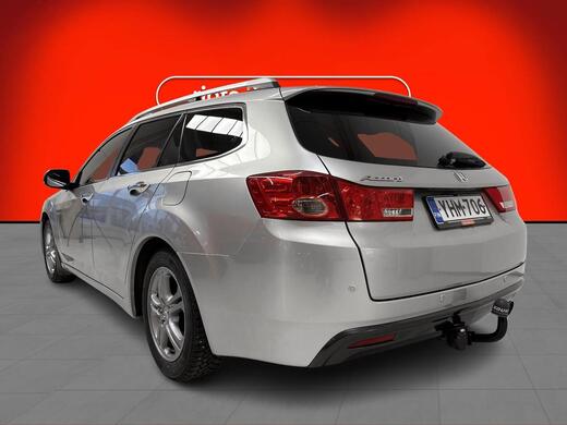 Honda Accord vaihtoauto