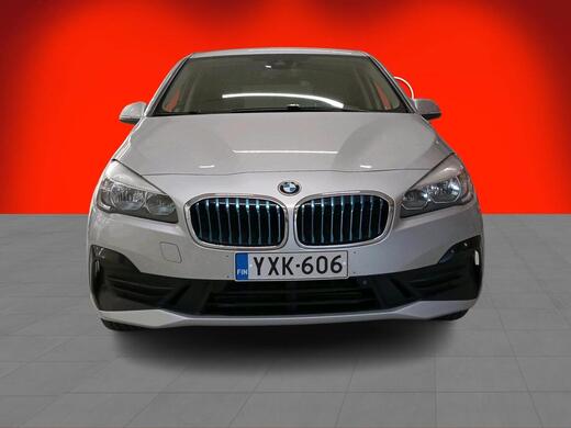 BMW 225 vaihtoauto