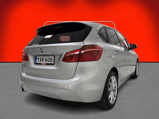 BMW 225 vaihtoauto