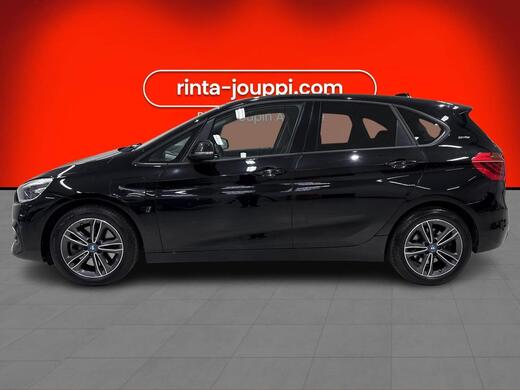BMW 225 vaihtoauto
