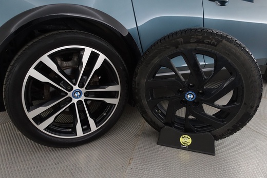 BMW i3s vaihtoauto