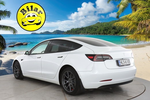Tesla Model 3 vaihtoauto