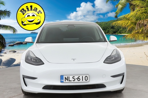 Tesla Model 3 vaihtoauto