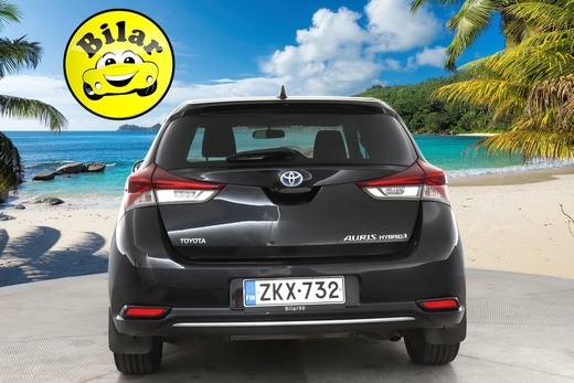 Toyota Auris vaihtoauto