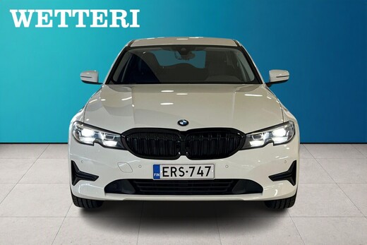 BMW 320 vaihtoauto