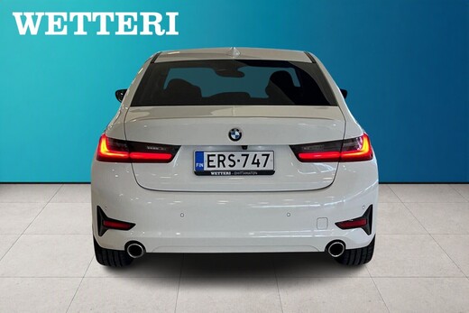BMW 320 vaihtoauto