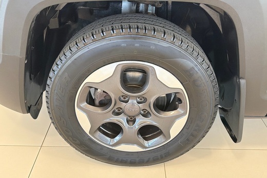 Jeep Renegade vaihtoauto