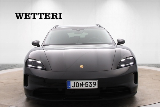 Porsche Taycan vaihtoauto