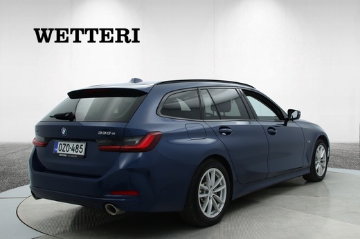 BMW 330 vaihtoauto