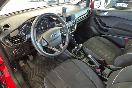 Ford Fiesta vaihtoauto