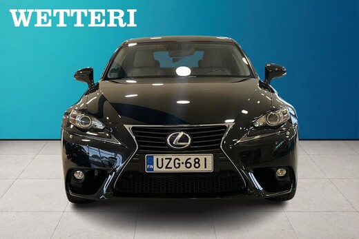 Lexus IS vaihtoauto
