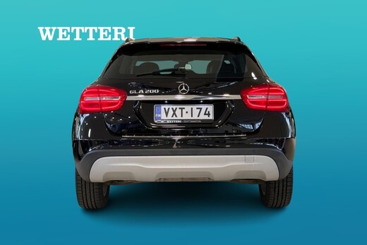 Mercedes-Benz GLA vaihtoauto