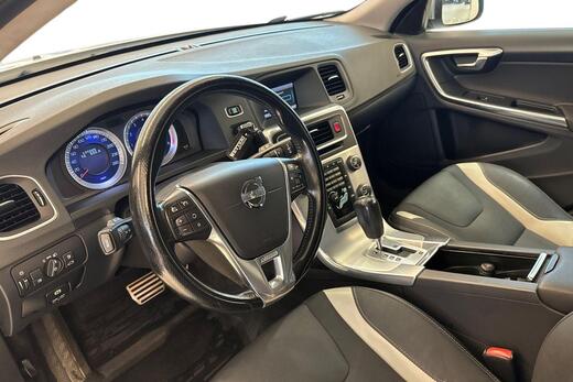 Volvo V60 vaihtoauto