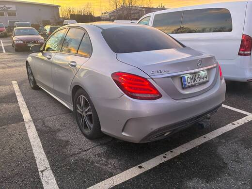 Mercedes-Benz C vaihtoauto