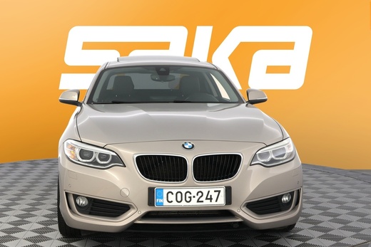 BMW 220 vaihtoauto