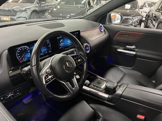 Mercedes-Benz EQA vaihtoauto