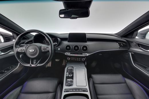 Kia Stinger vaihtoauto