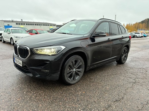 BMW X1 vaihtoauto