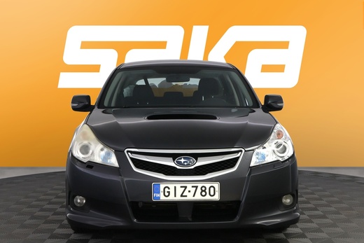 Subaru Legacy vaihtoauto