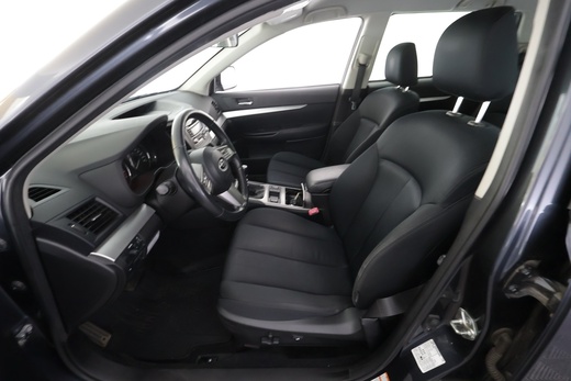 Subaru Legacy vaihtoauto