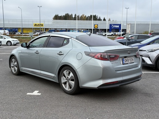 Kia Optima vaihtoauto
