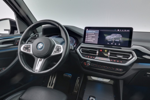 BMW iX3 vaihtoauto