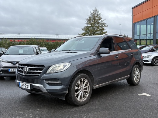 Mercedes-Benz ML vaihtoauto