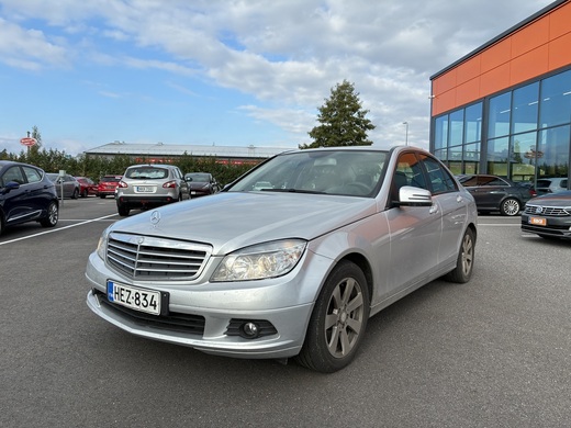 Mercedes-Benz C vaihtoauto