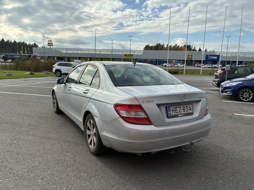 Mercedes-Benz C vaihtoauto