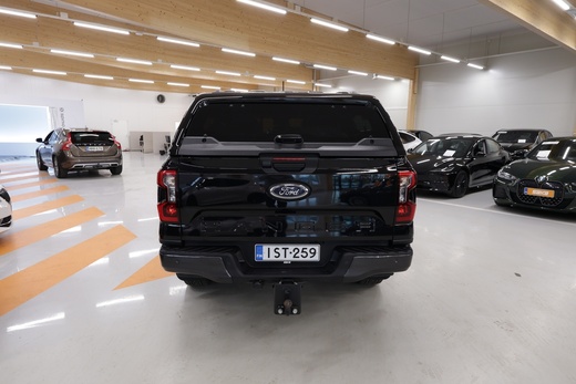 Ford Ranger vaihtoauto
