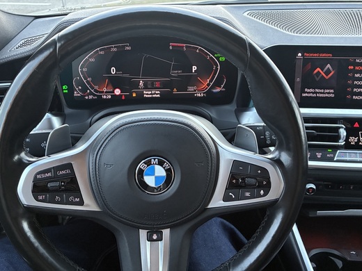 BMW 330 vaihtoauto