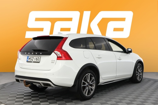 Volvo V60 Cross Country vaihtoauto