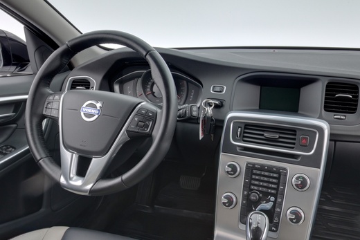 Volvo V60 Cross Country vaihtoauto